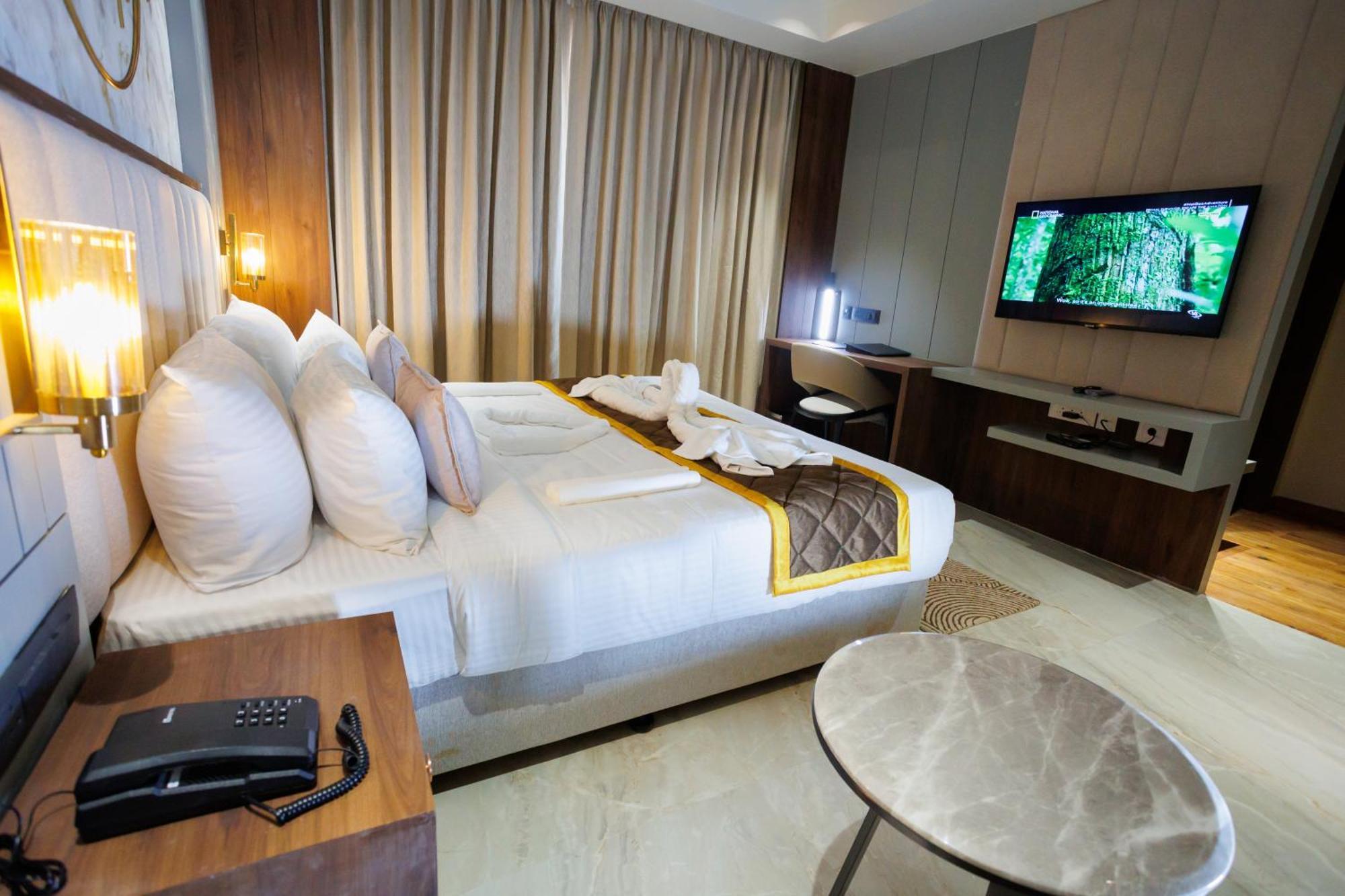 Aj Grand Elite Hotel Mangalore Exterior photo